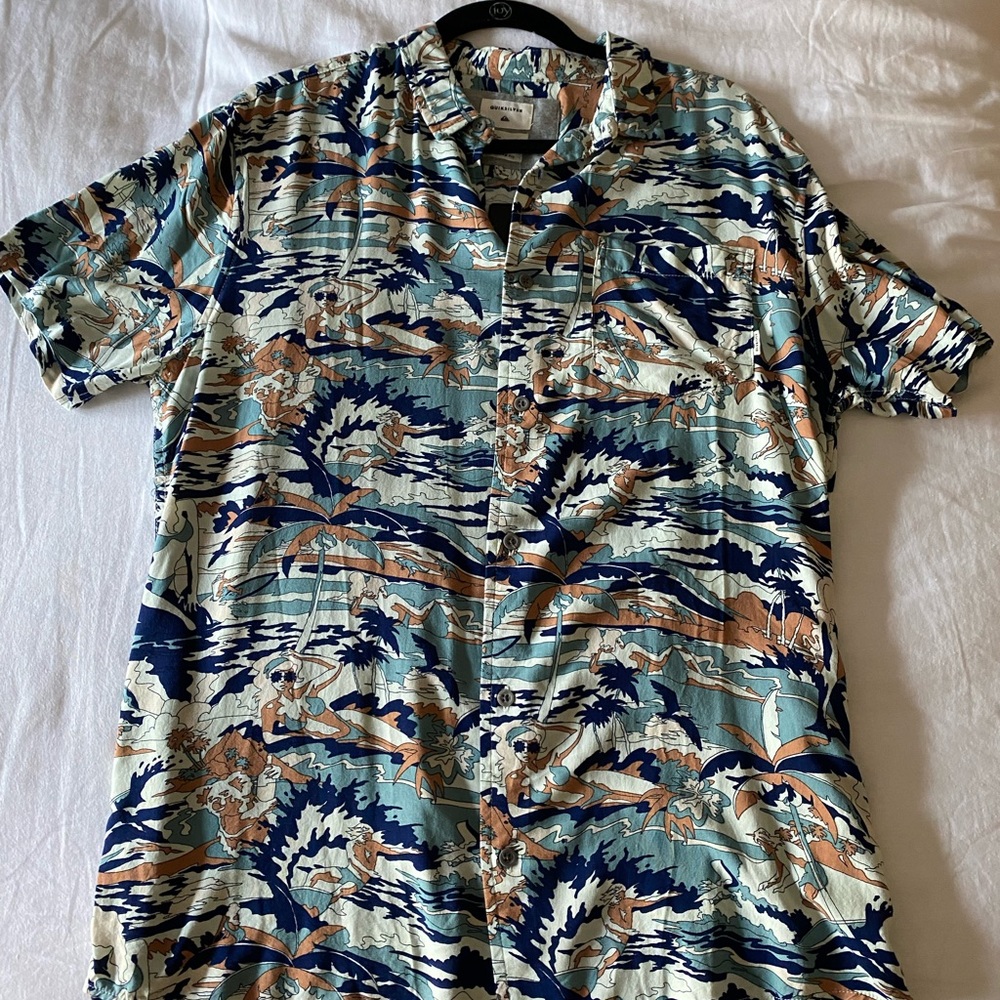 Quicksilver short sleeve button down